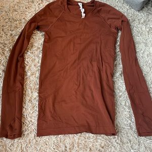 lulu long sleeve top!